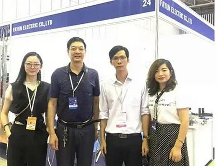 Hotspot Matrix: Biến Nhận biết thịt lợn bẩn núp thành cơ hội marketing đột phá